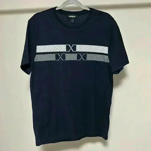 Express Tee - Picture 1 of 2